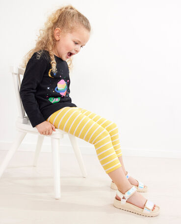Details about   Hannah Andersson Ivory And Red Ruffle Tights-70 6-12 Months